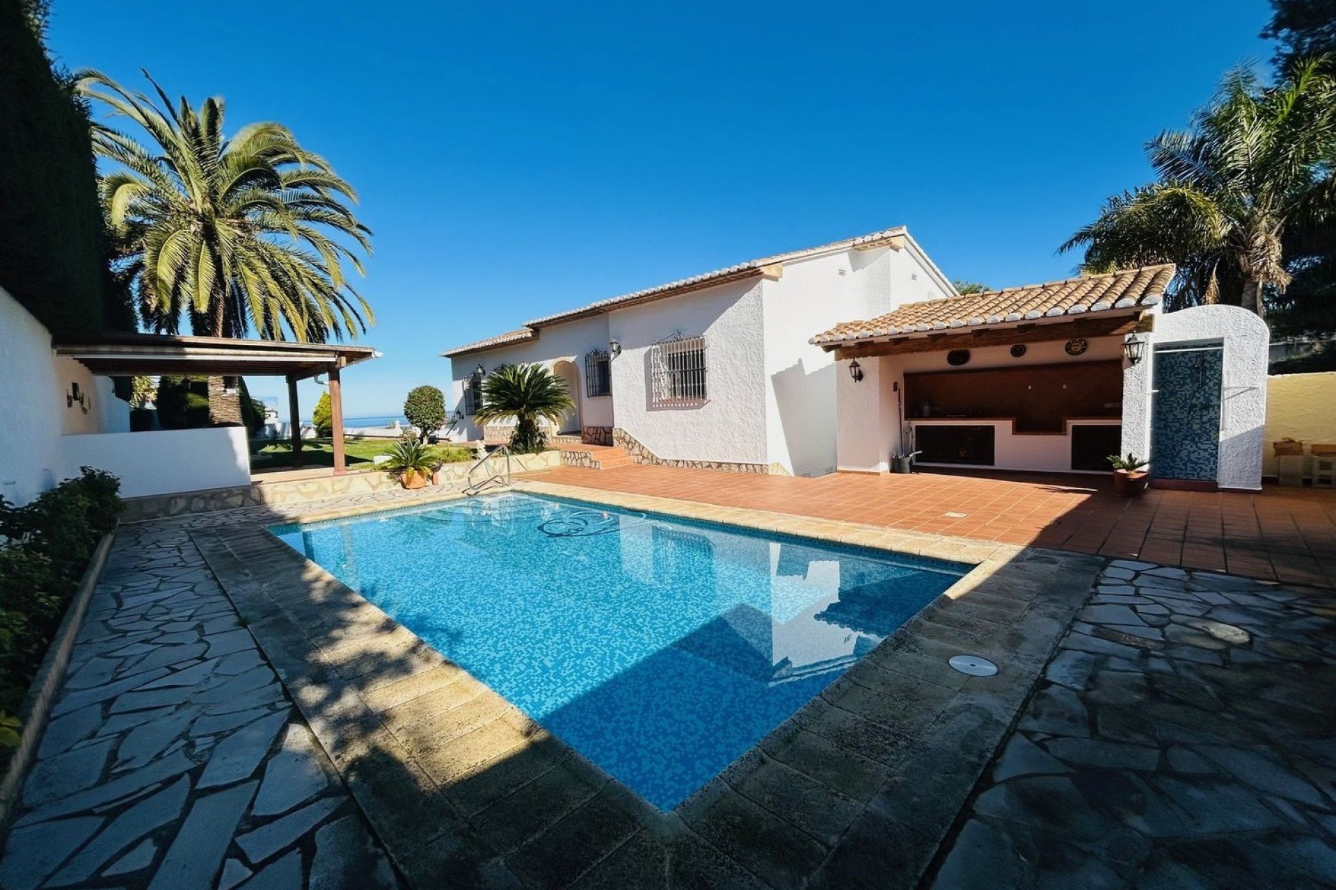 Resale - Villa - Denia - El Montgó