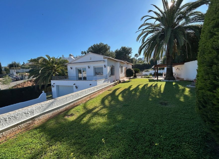 Resale - Villa - Denia - El Montgó
