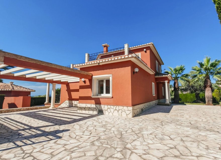 Resale - Villa - Denia - El Montgó
