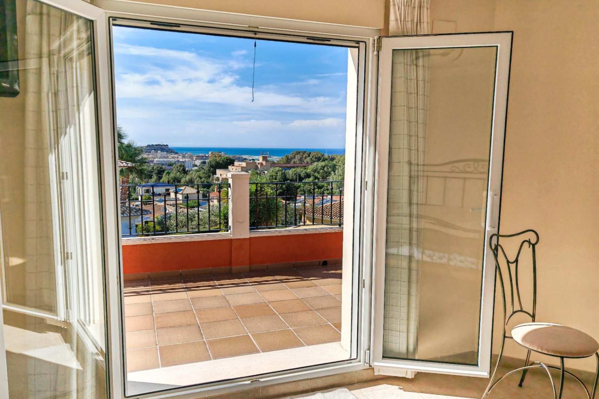 Resale - Villa - Denia - El Montgó