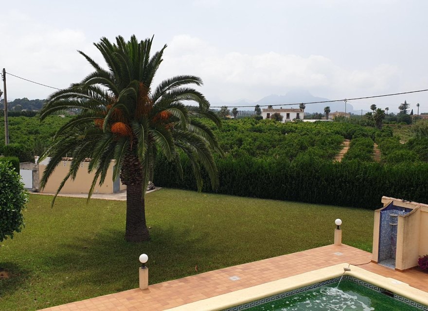 Resale - Villa - Denia - Las Marinas