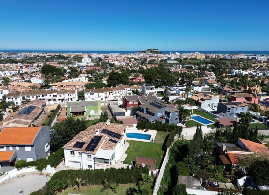 Resale - Villa - Denia - Montgó