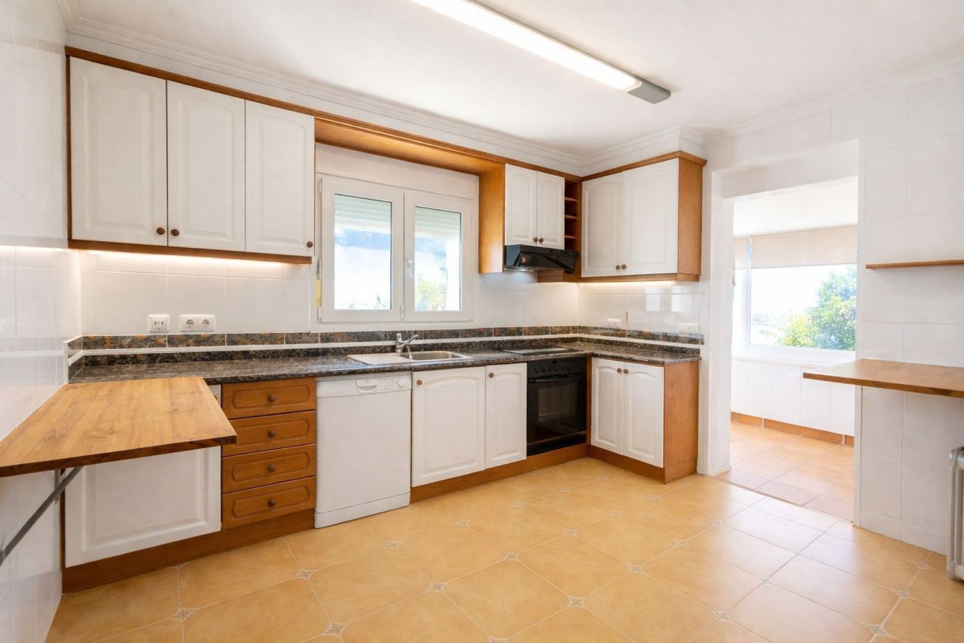 Resale - Villa - Denia - Montgó