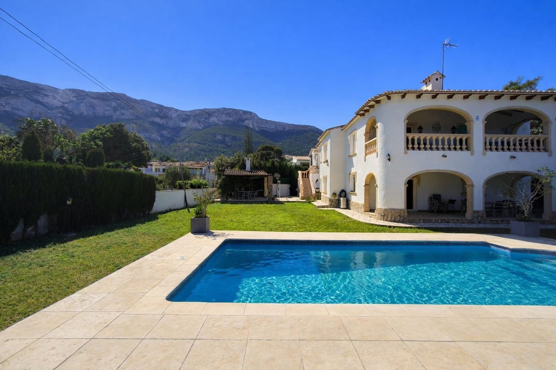 Resale - Villa - Denia - Montgó