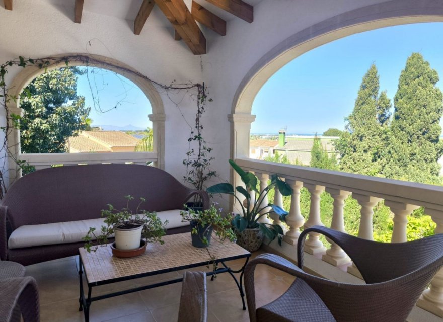 Resale - Villa - Denia - Montgó