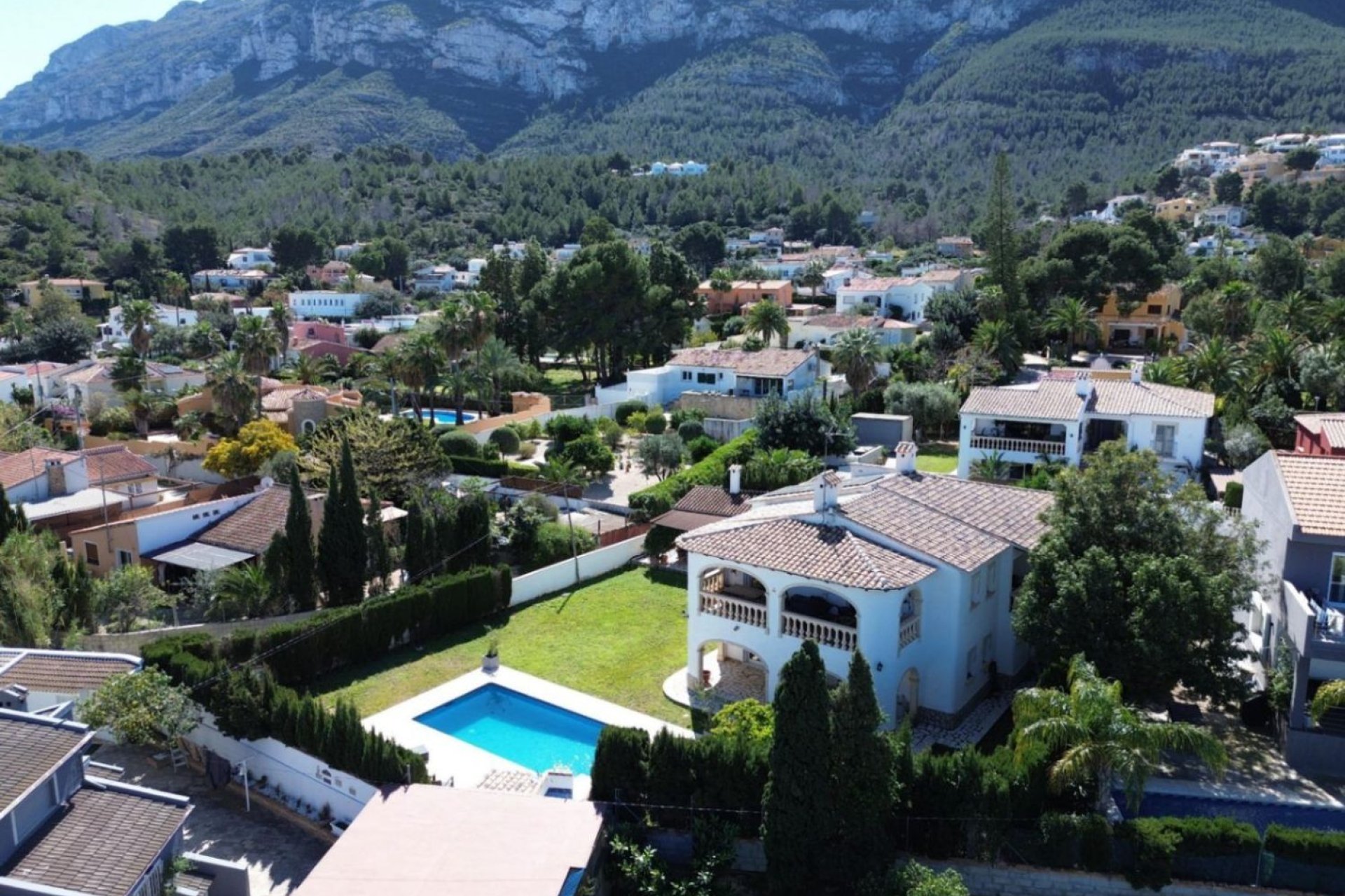 Resale - Villa - Denia - Montgó
