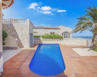 Resale - Villa - Denia - Playa de La Almadraba