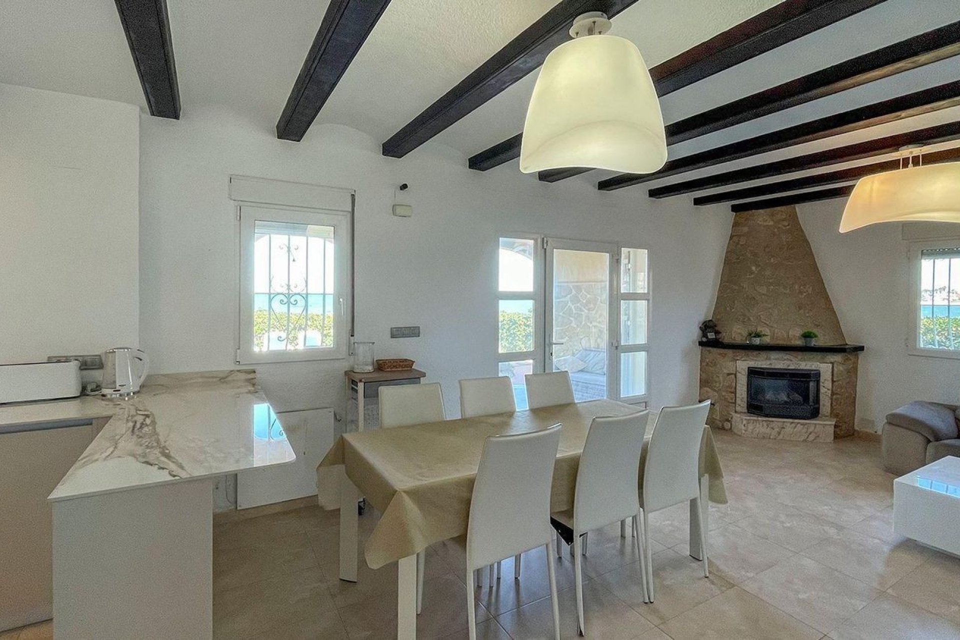 Resale - Villa - Denia - Playa de La Almadraba
