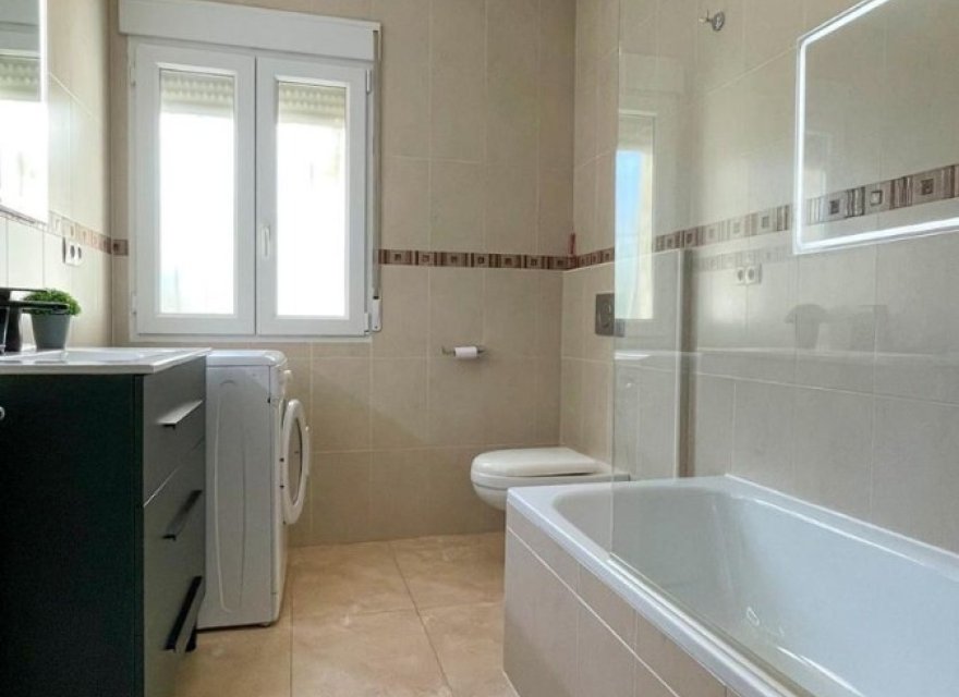 Resale - Villa - Denia - Playa de La Almadraba