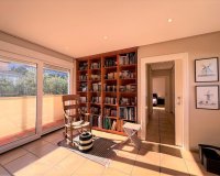 Resale - Villa - Denia