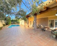 Resale - Villa - Denia