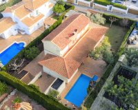 Resale - Villa - Denia
