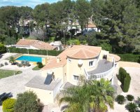 Resale - Villa - Denia