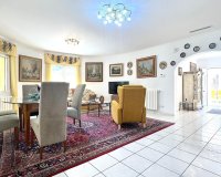 Resale - Villa - Denia