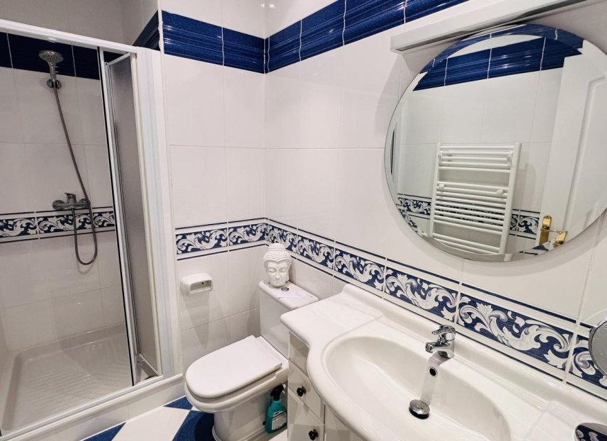Resale - Villa - Denia