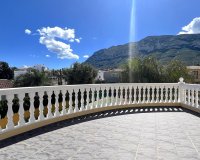 Resale - Villa - Denia
