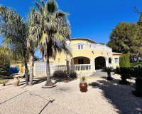 Resale - Villa - Denia