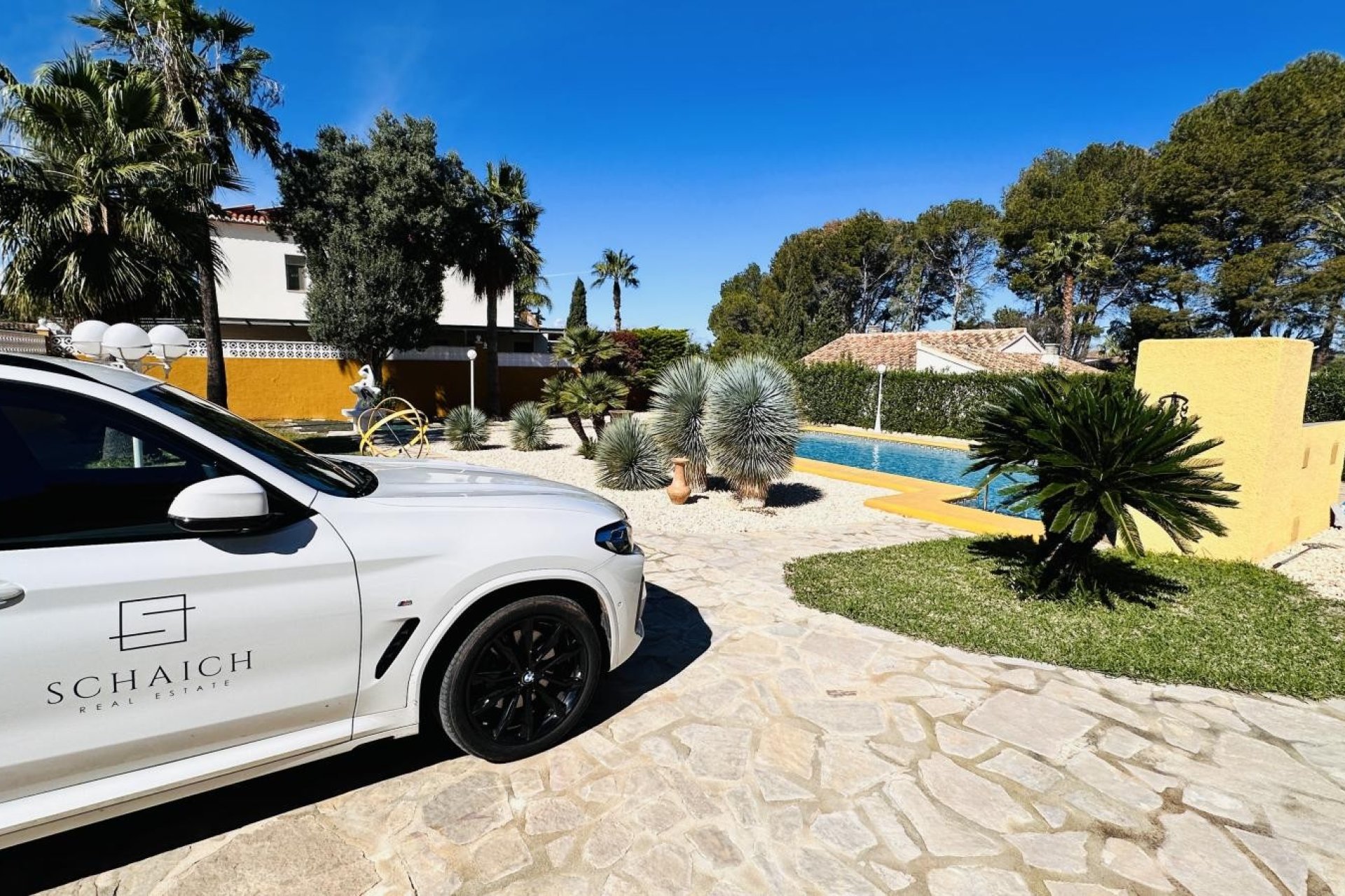 Resale - Villa - Denia