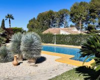 Resale - Villa - Denia