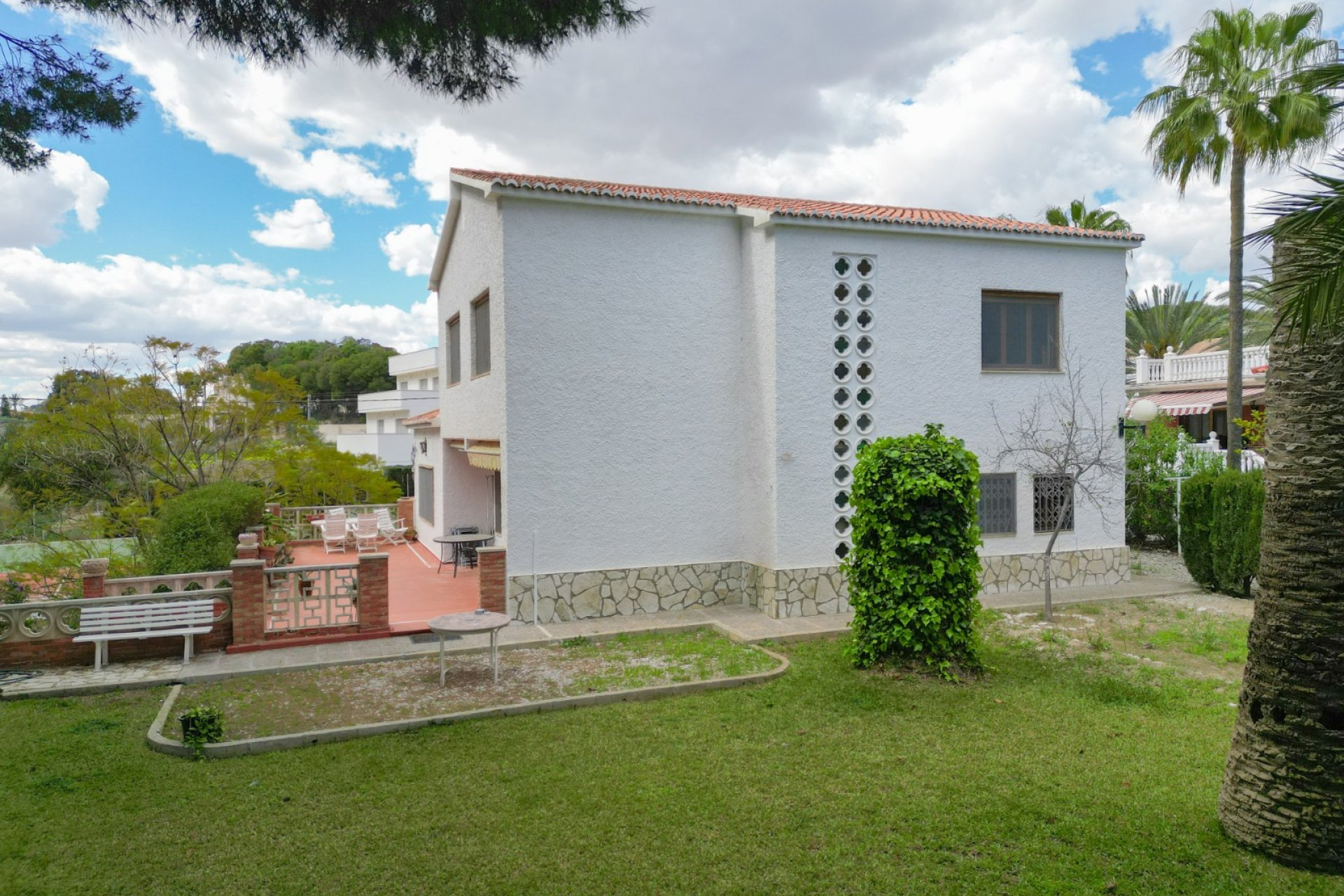 Resale - Villa - El Campello - Costa Blanca
