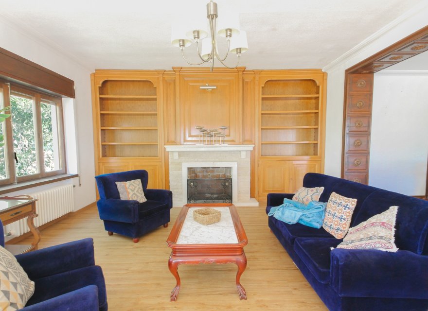 Resale - Villa - El Campello - Costa Blanca