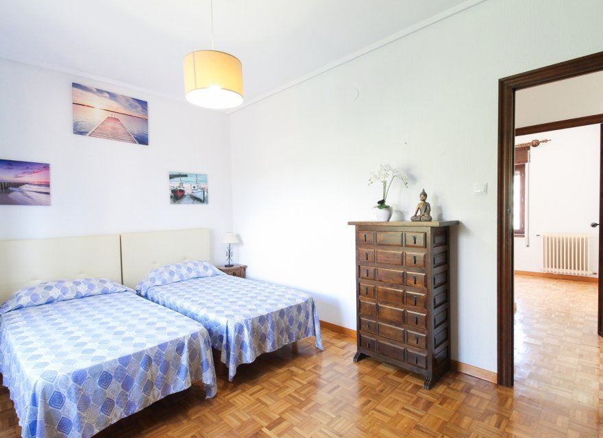 Resale - Villa - El Campello - Costa Blanca