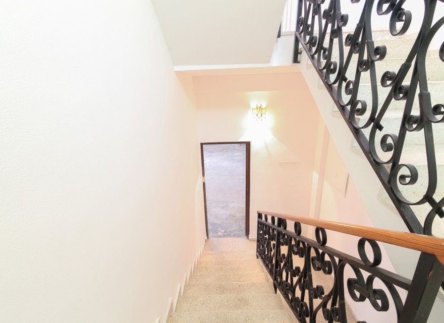 Resale - Villa - El Campello - Costa Blanca