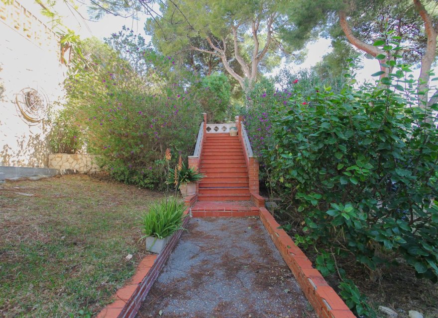 Resale - Villa - El Campello - Costa Blanca