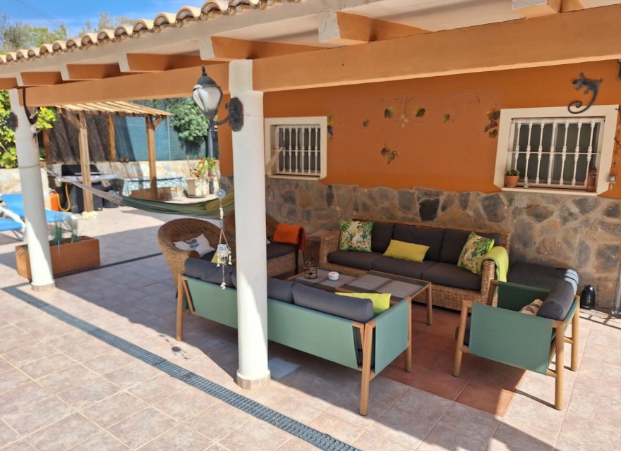 Resale - Villa - El Campello - Costa Blanca