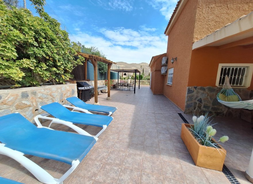 Resale - Villa - El Campello - Costa Blanca