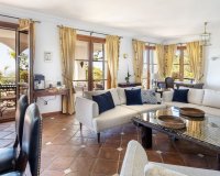 Resale - Villa - El Madroñal - Costa del Sol