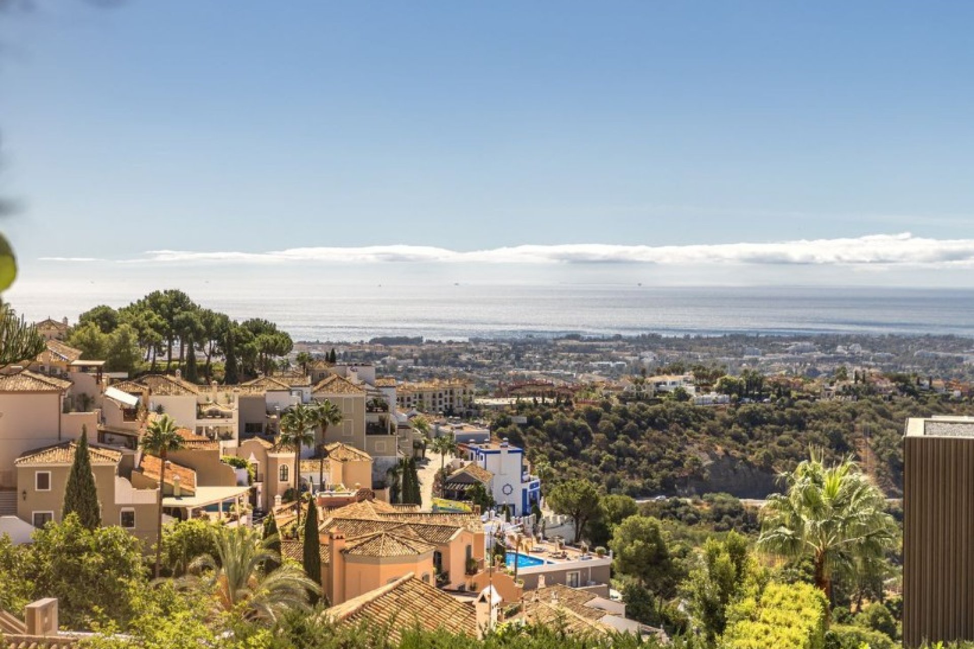 Resale - Villa - El Madroñal - Costa del Sol