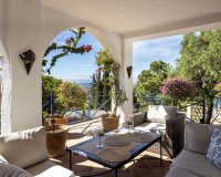 Resale - Villa - El Madroñal - Costa del Sol