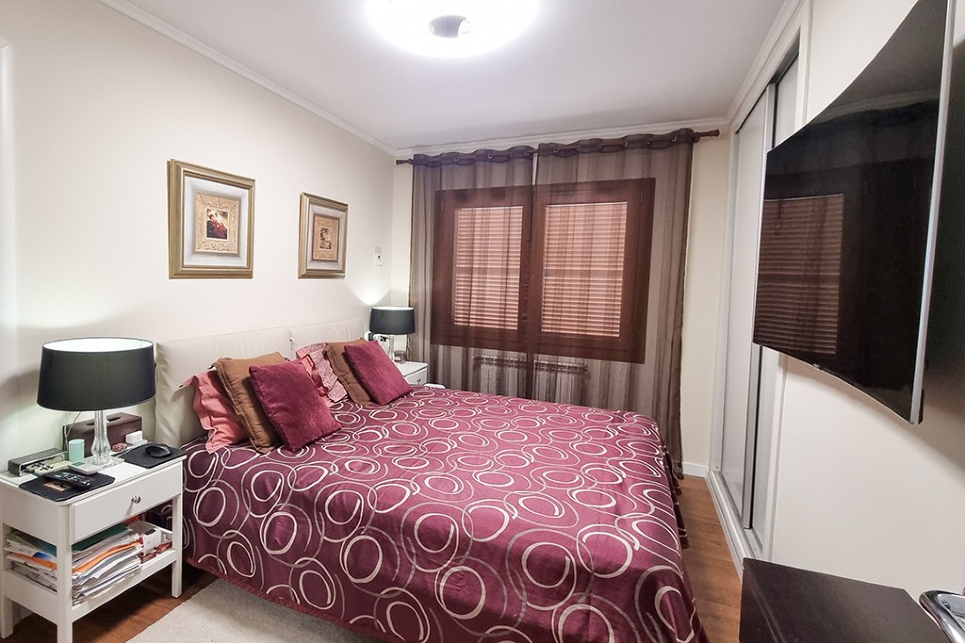 Resale - Villa - El Toro