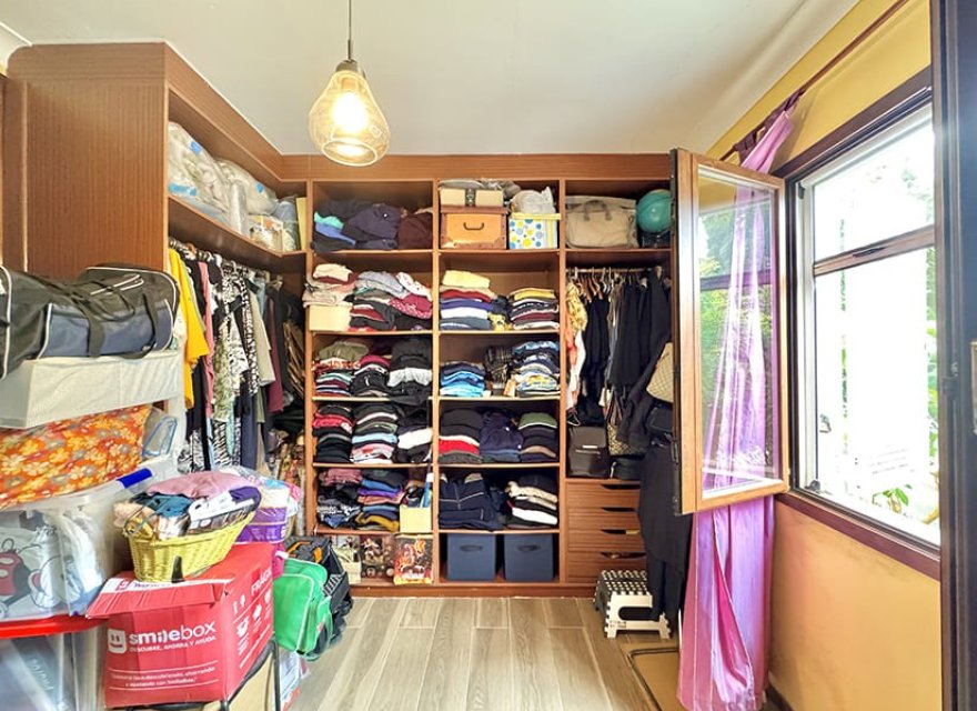 Resale - Villa - El Toro