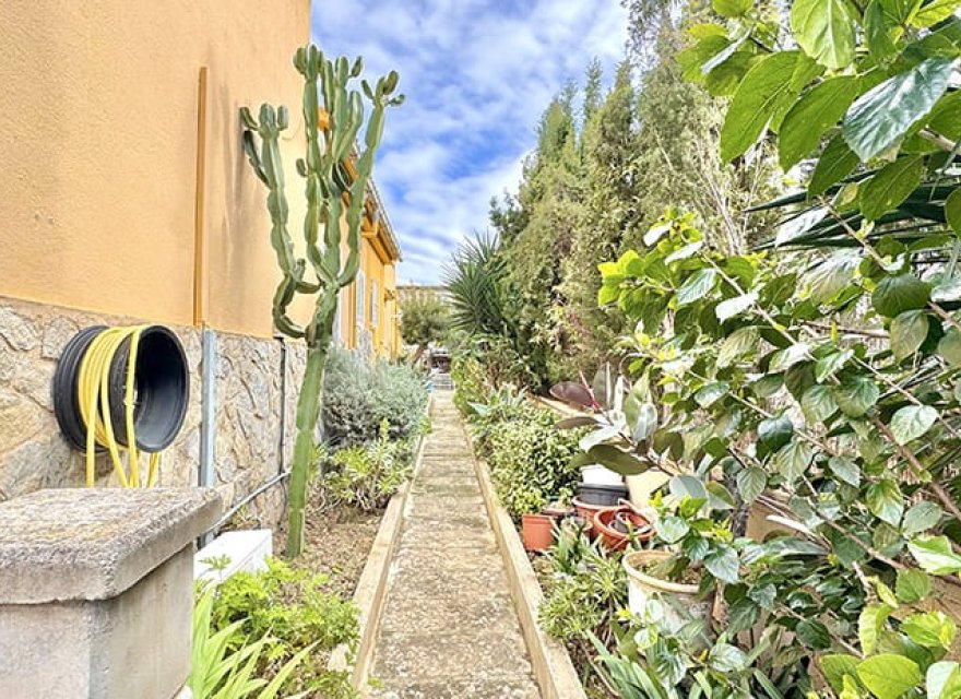 Resale - Villa - El Toro