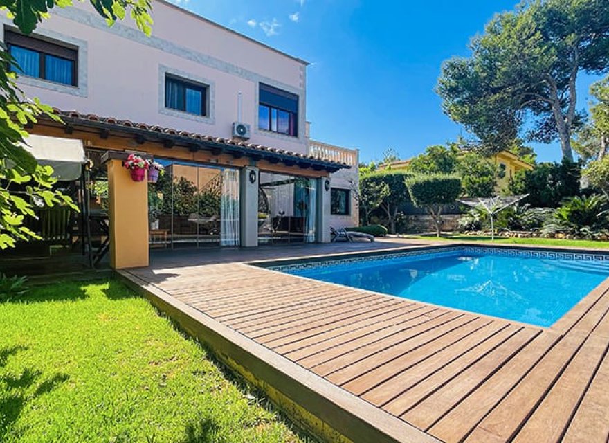 Resale - Villa - El Toro