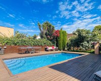 Resale - Villa - El Toro