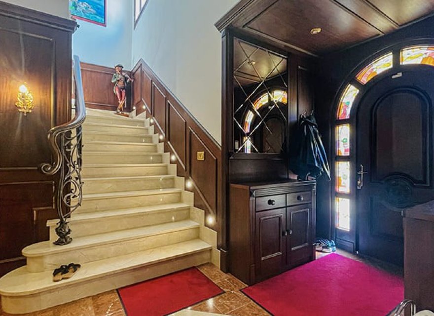 Resale - Villa - El Toro