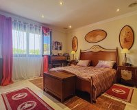 Resale - Villa - El Toro