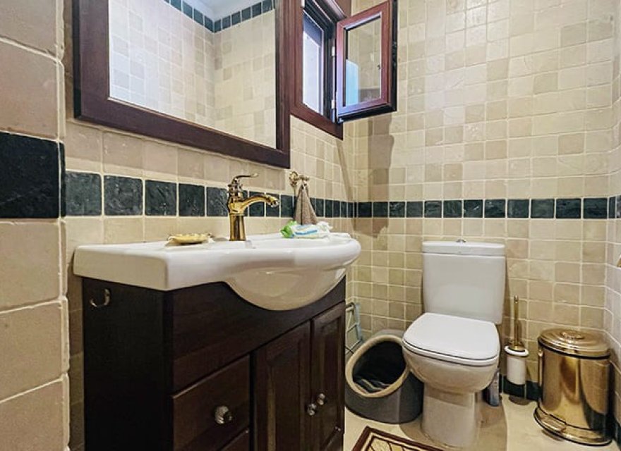 Resale - Villa - El Toro