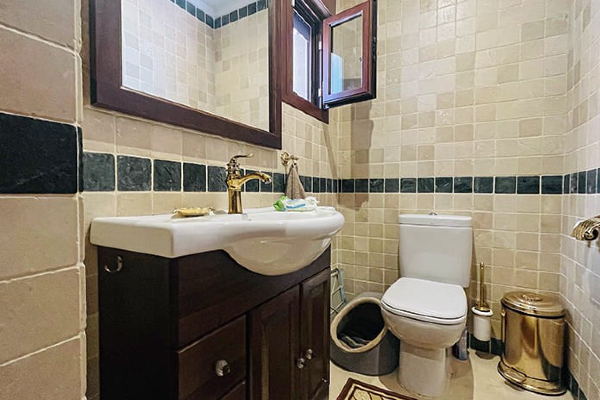 Resale - Villa - El Toro