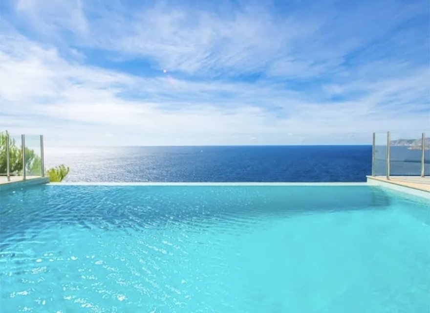 Resale - Villa - El Toro