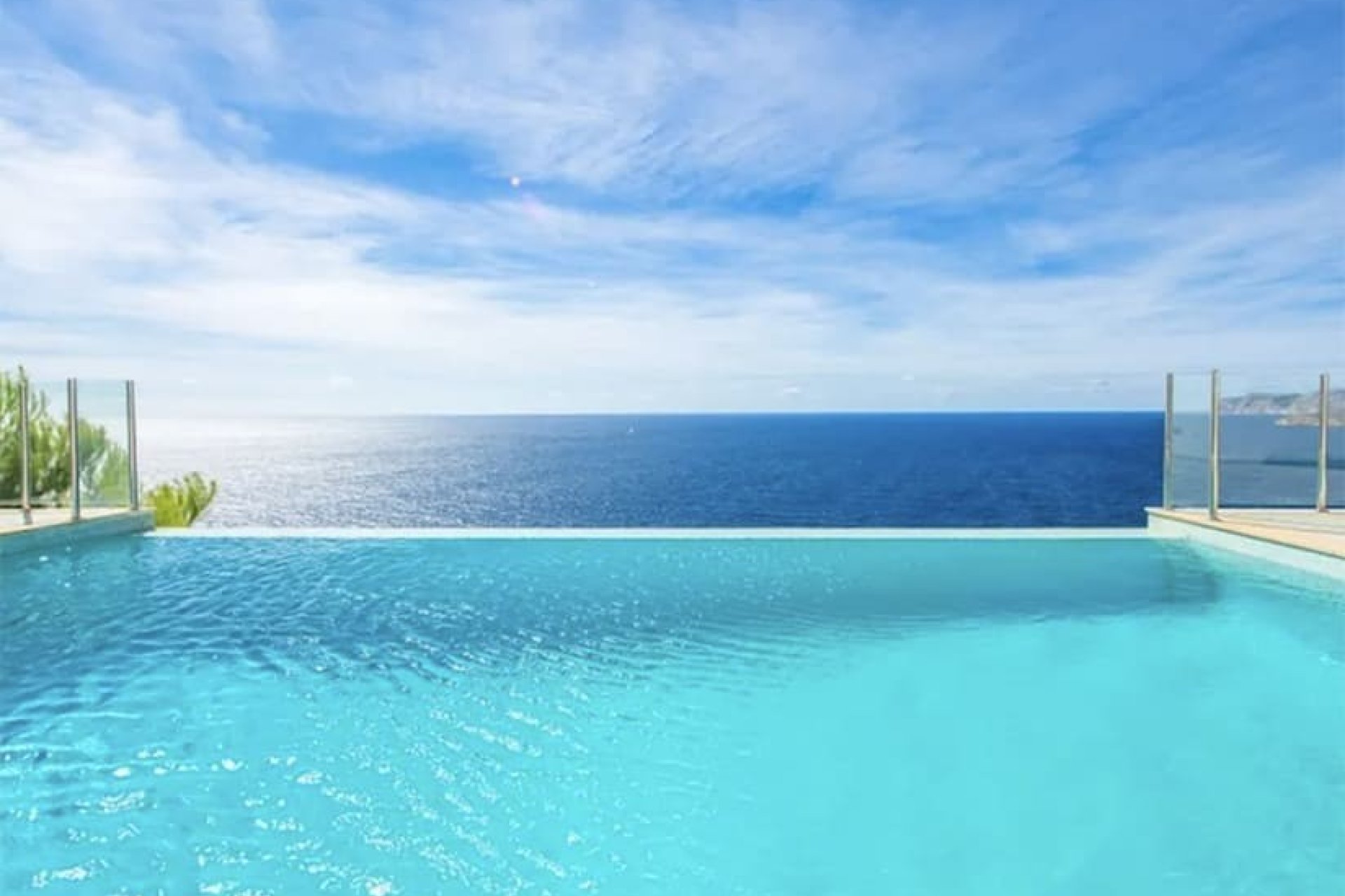 Resale - Villa - El Toro