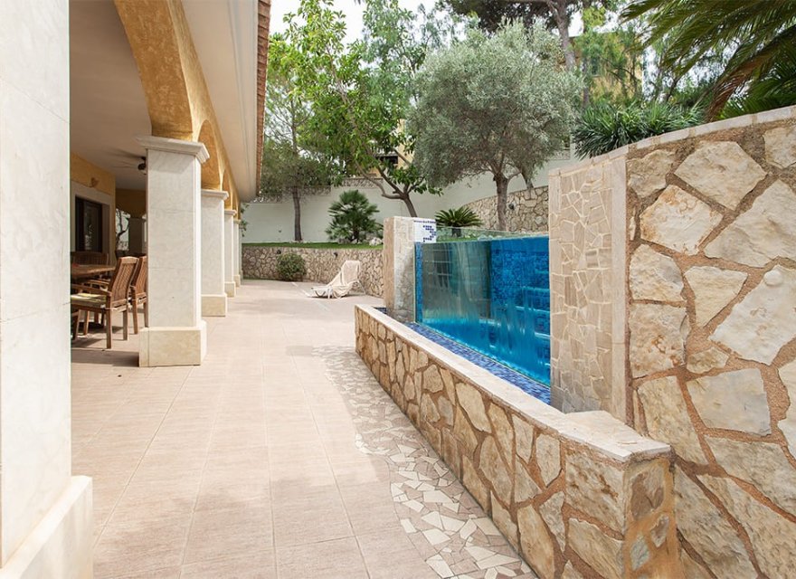 Resale - Villa - El Toro