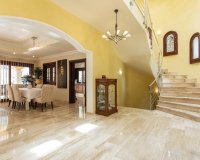 Resale - Villa - El Toro