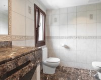 Resale - Villa - El Toro