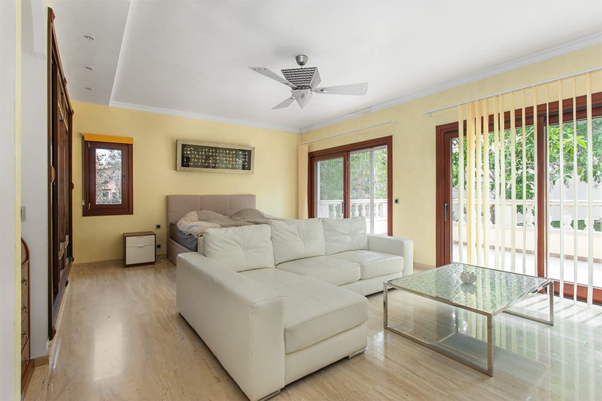 Resale - Villa - El Toro