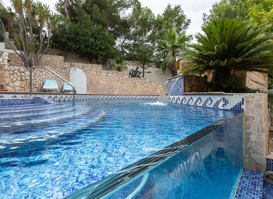 Resale - Villa - El Toro