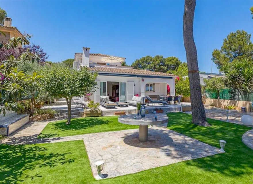 Resale - Villa - El Toro